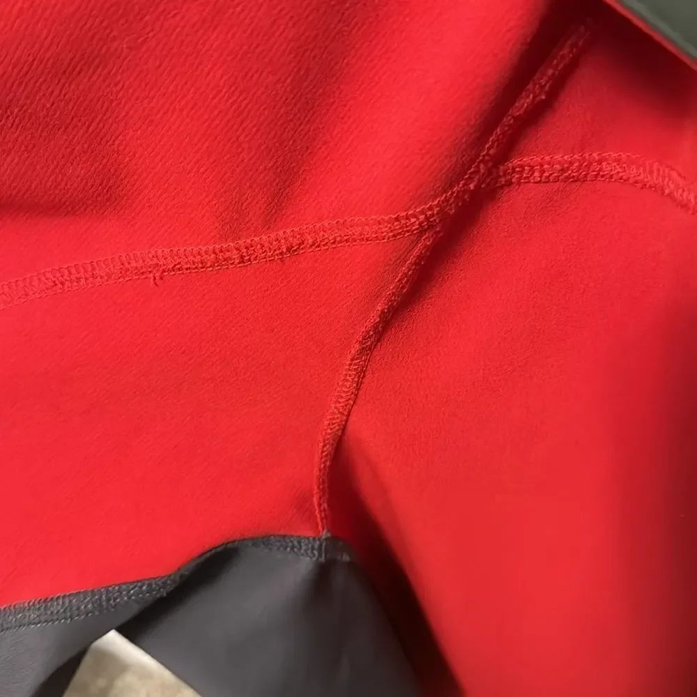 Columbia Jacket - Picture 9 of 9